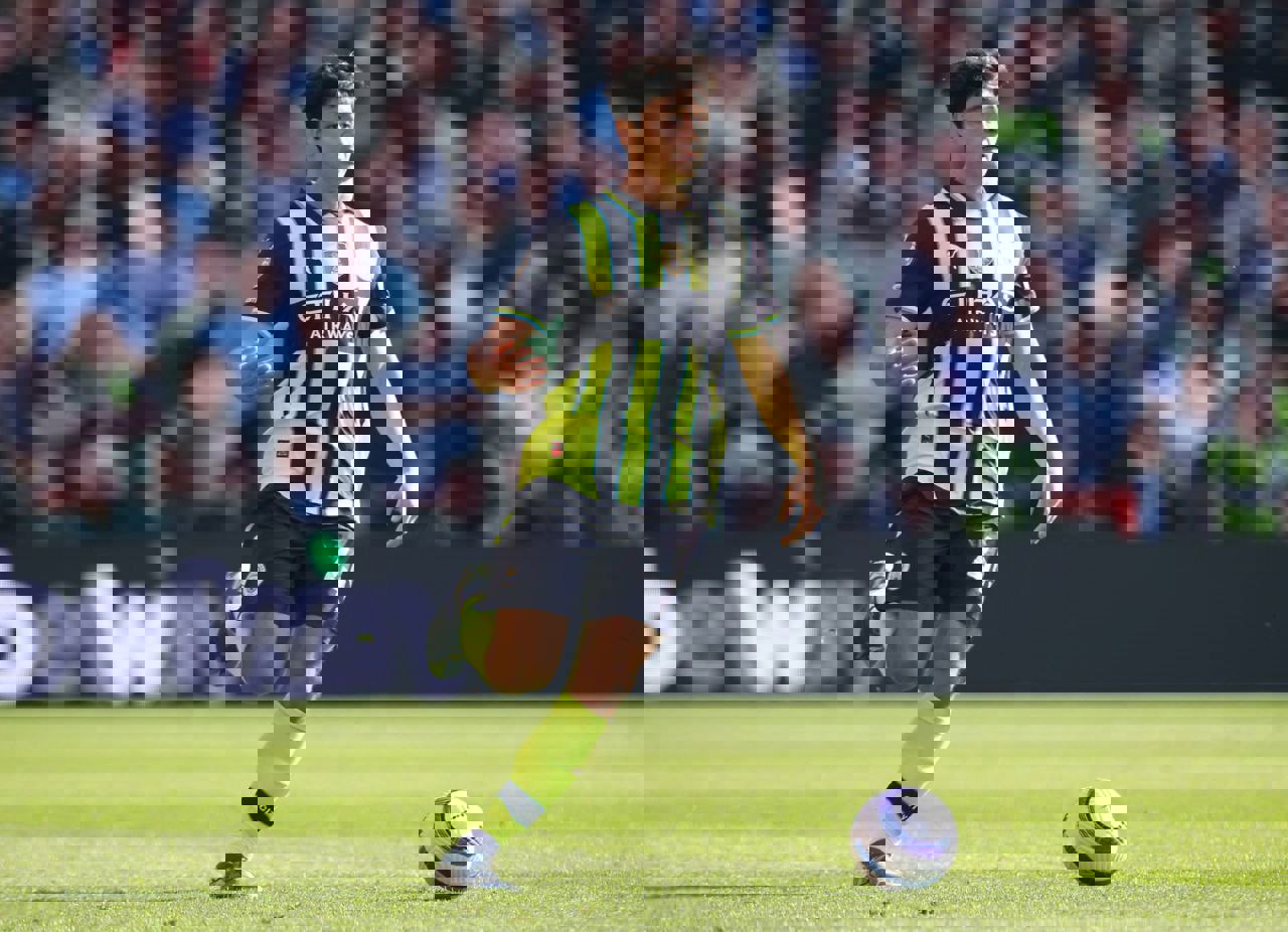 2161280