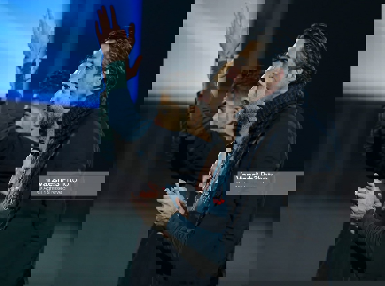 2161437