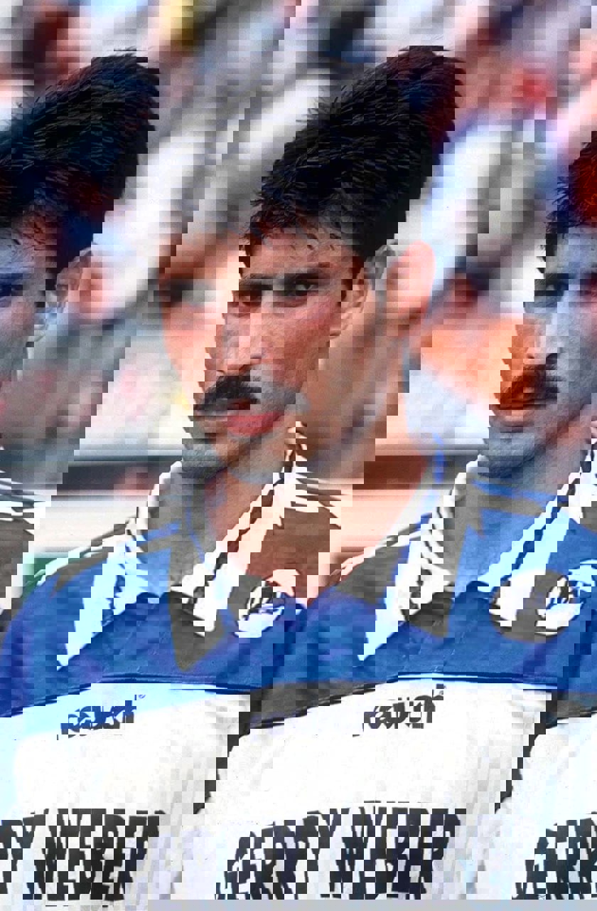 2162056