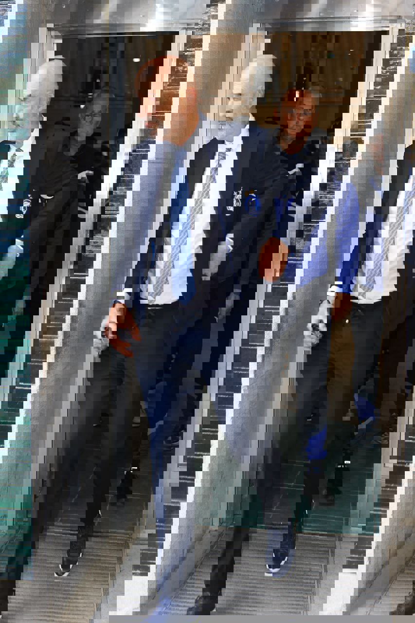 2162156
