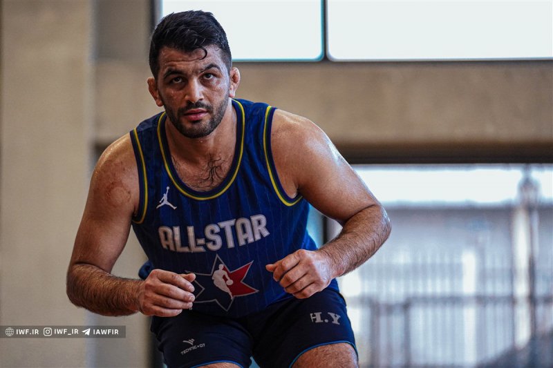 واکنش مدیر استقلال به قرارداد 7 میلیاردی حسن یزدانی!