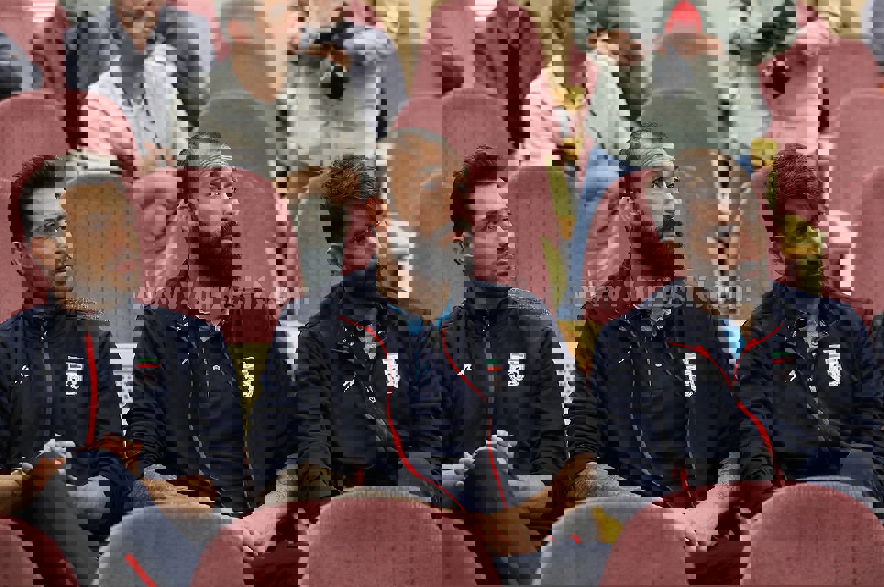 2162876