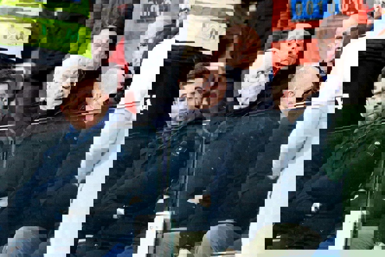 2163025