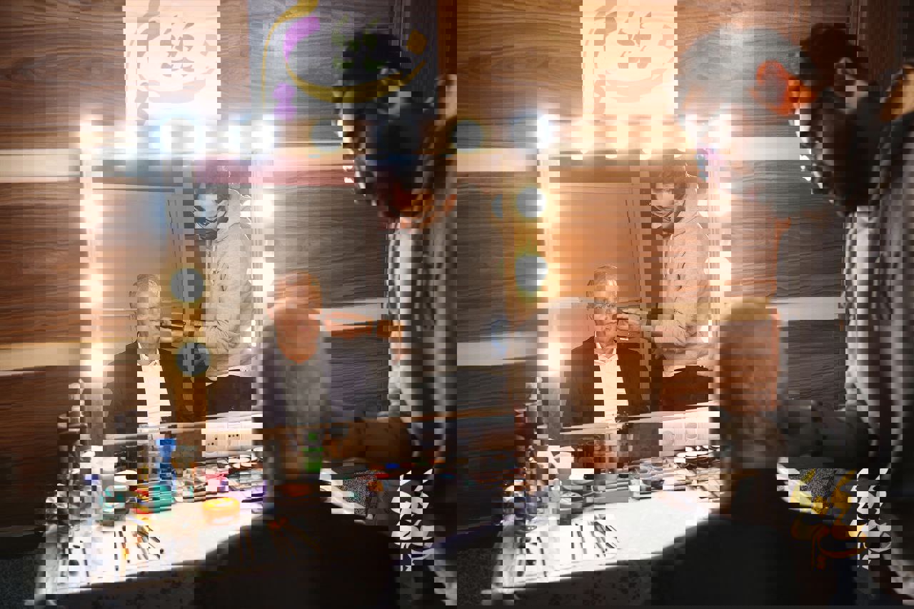 2163090