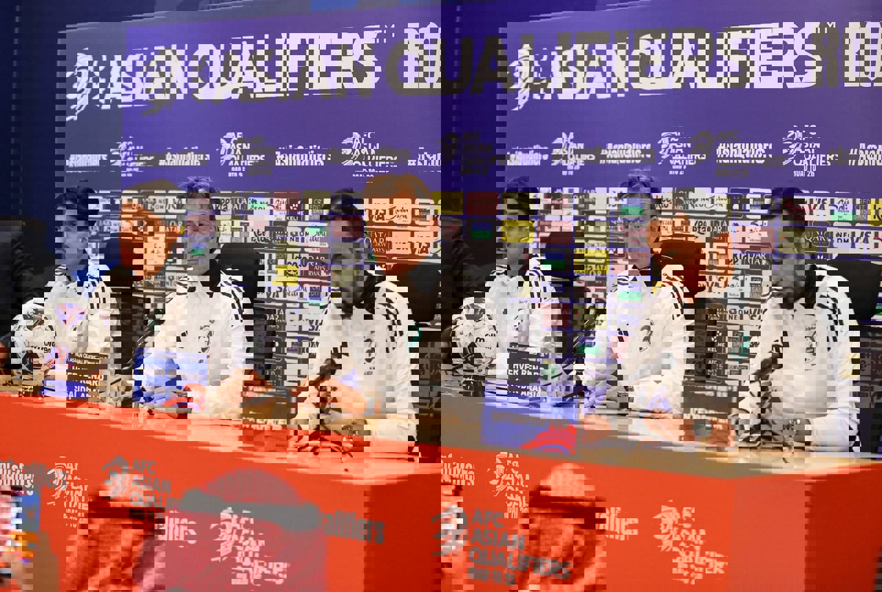 2163327