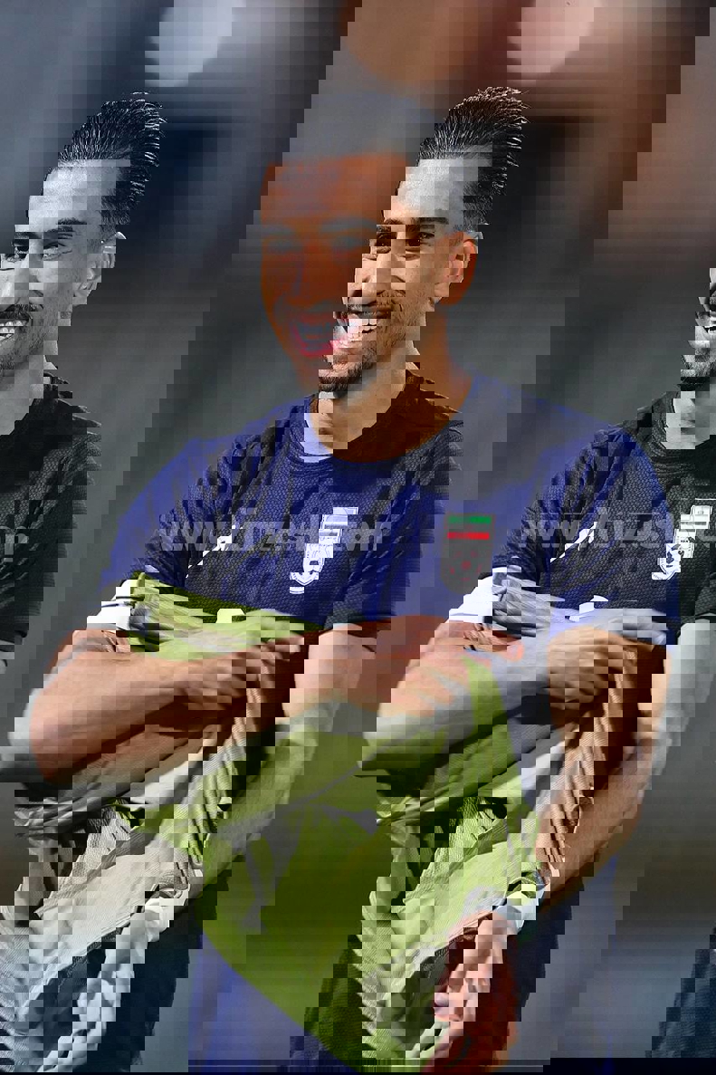 2163400