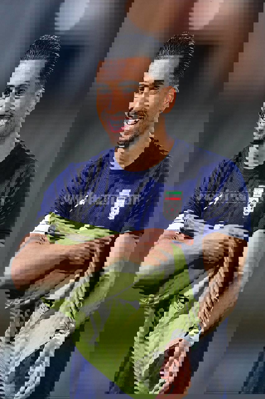 2163400