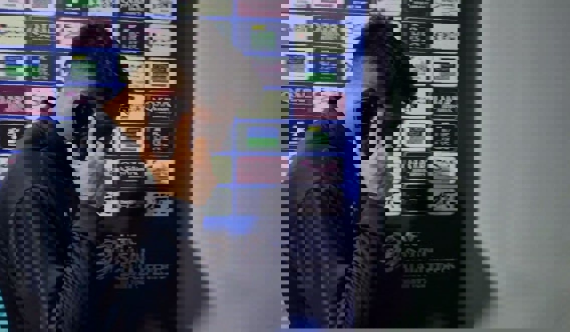 2163813