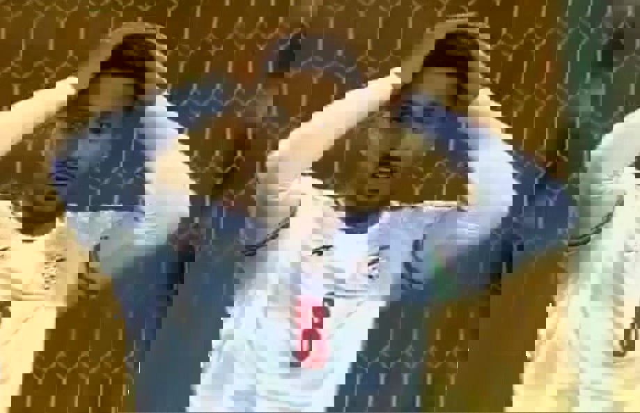 2163692