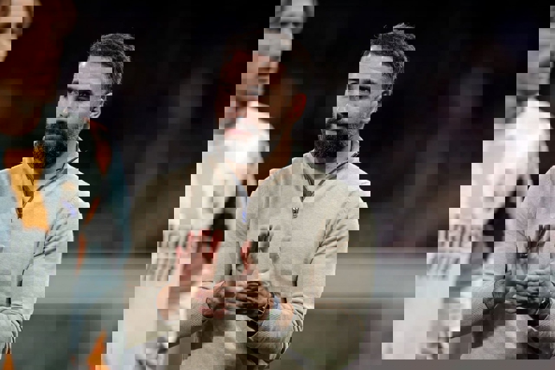 2164097