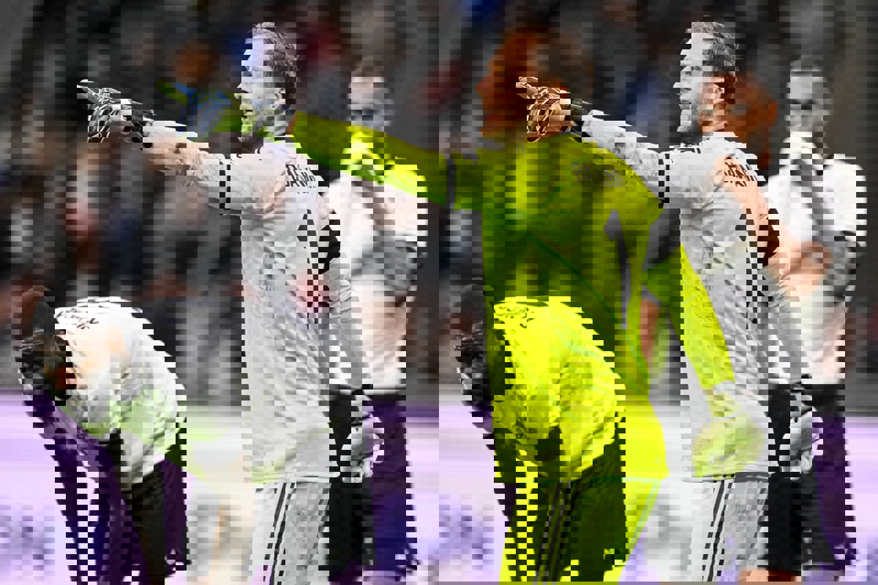 2164142