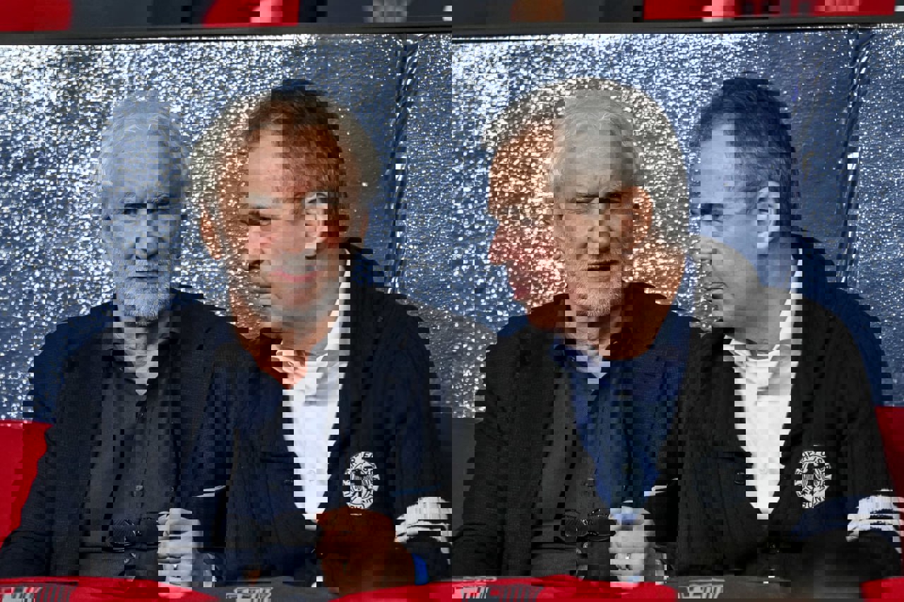 2164608