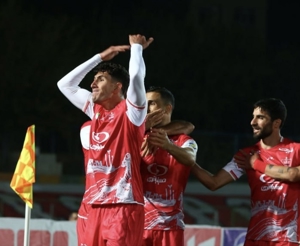 ستاره پرسپولیس بعد از بازی شمس آذر گم شد