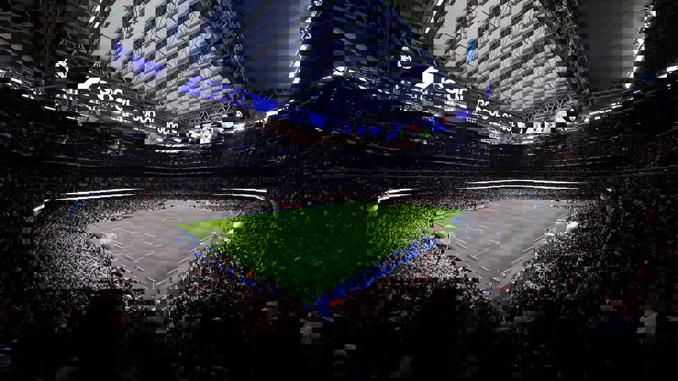 2165382