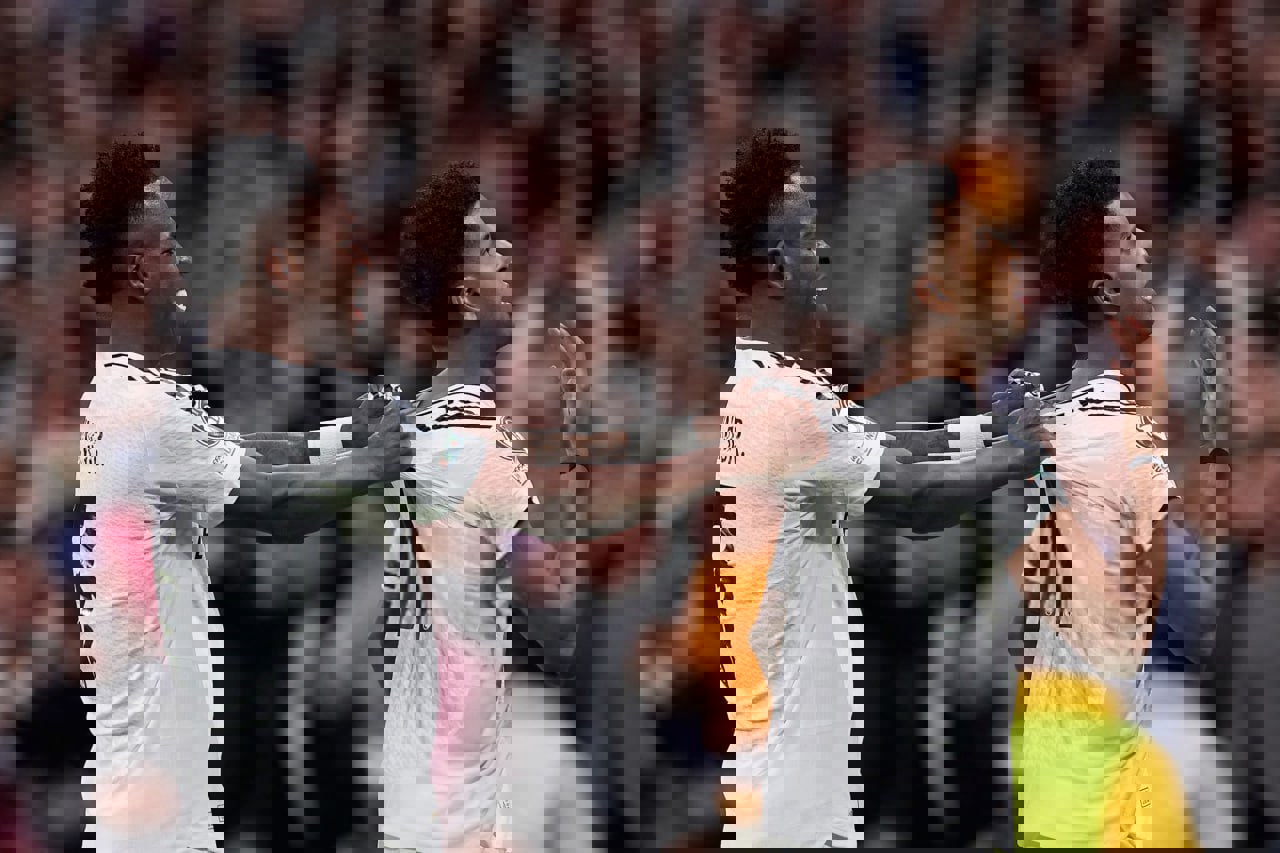 2165092