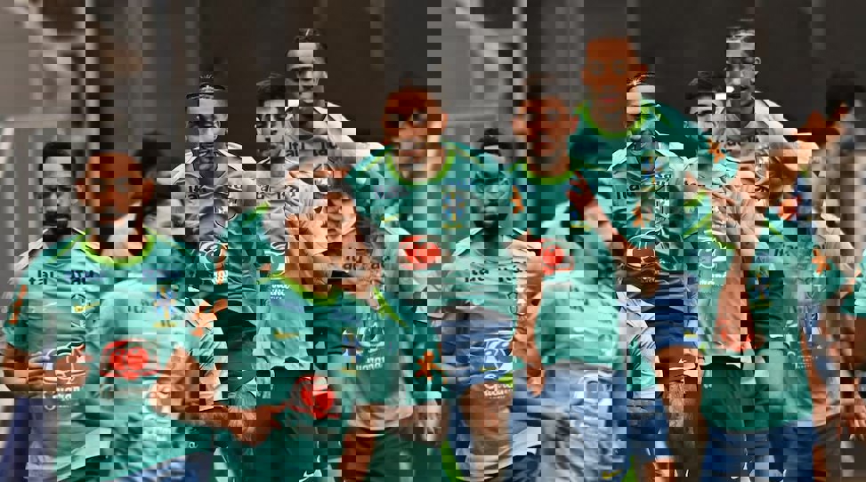 2165076