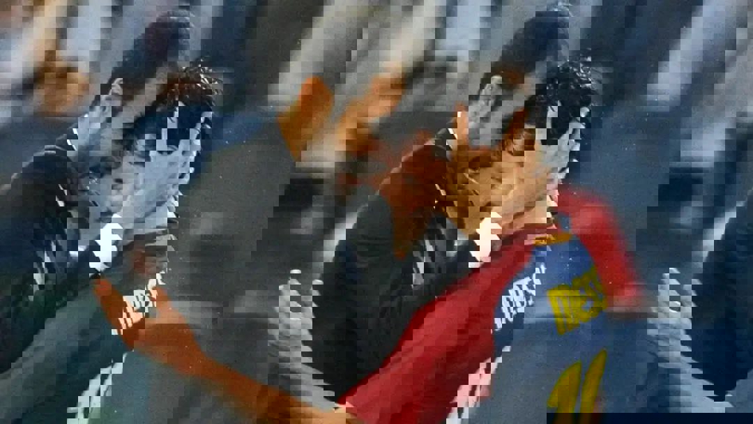 2165823