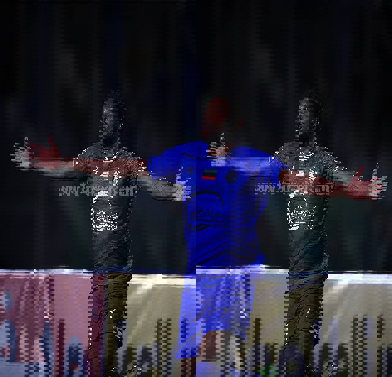 2166074