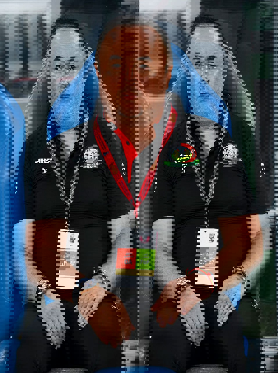 2166153