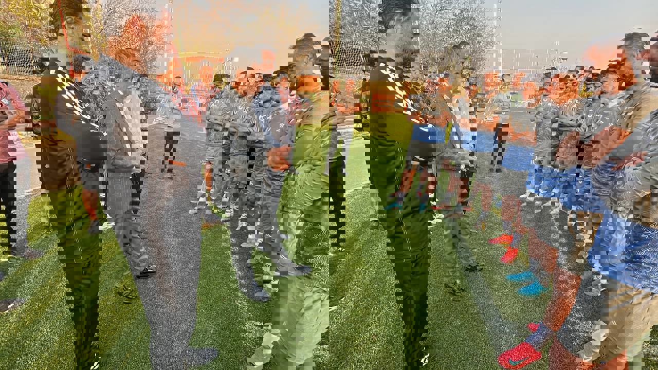 2166528