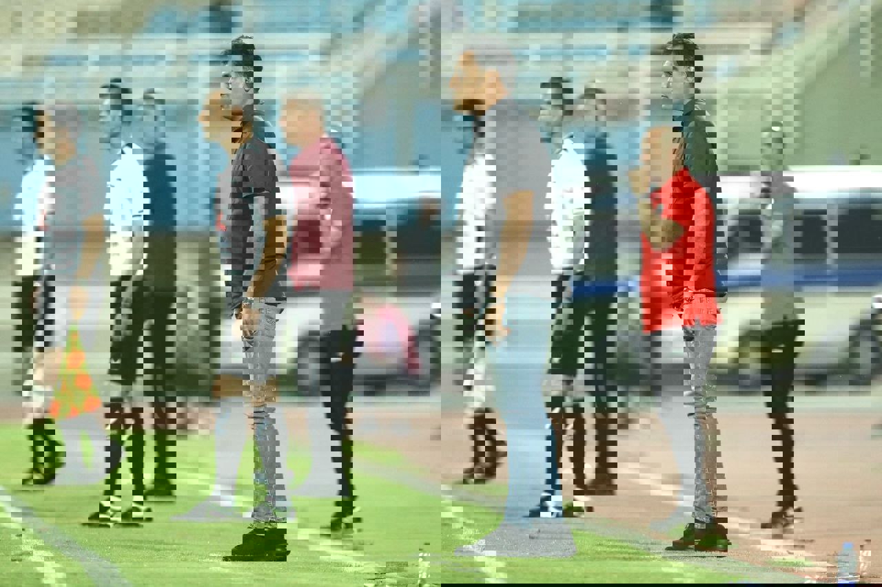 2166483