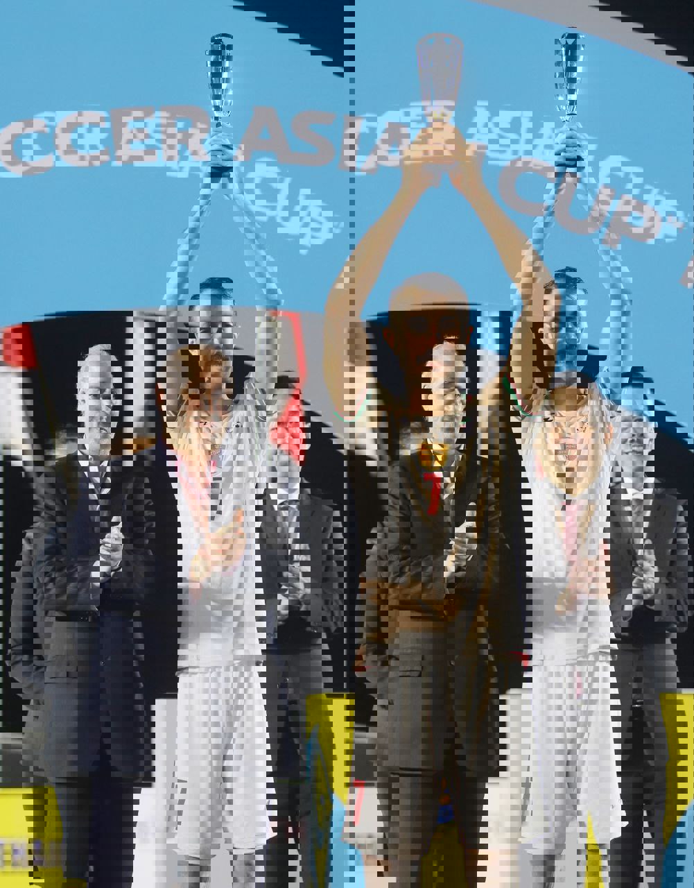 2166942