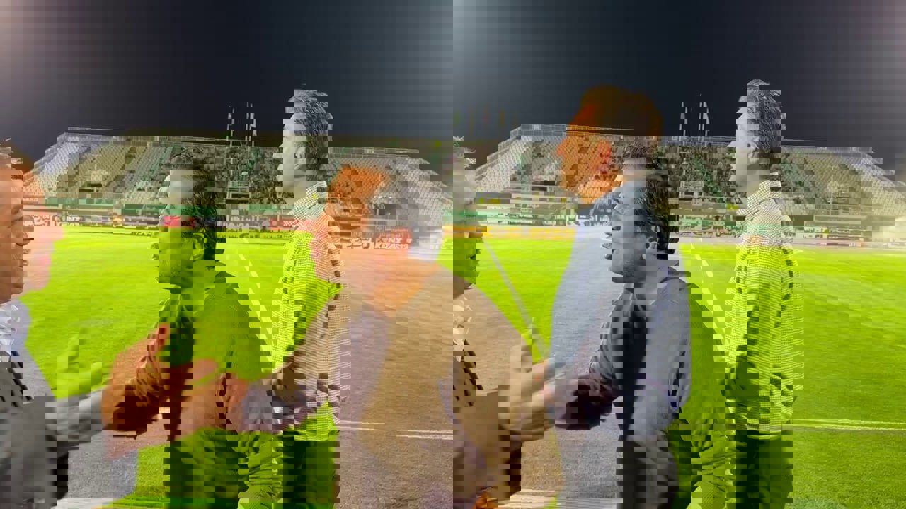 2166588