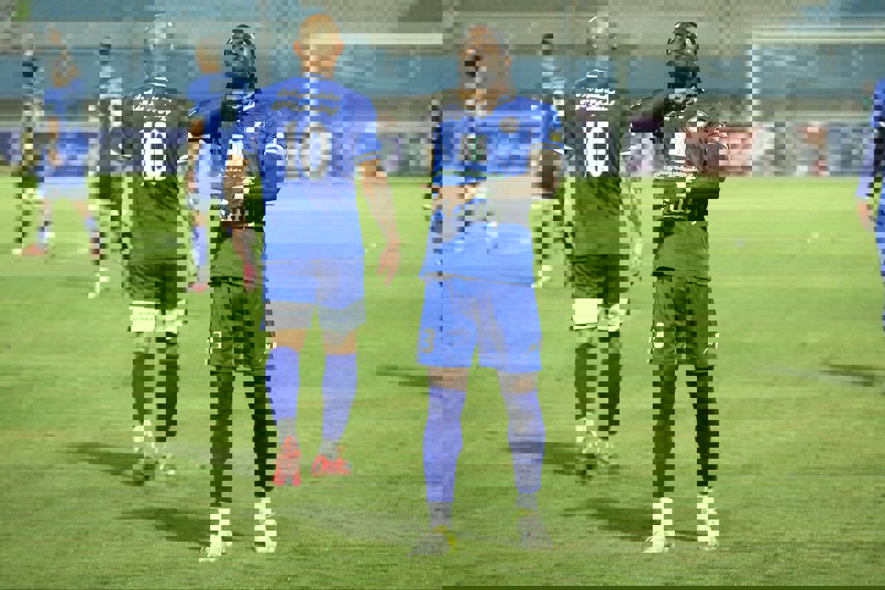 2166585