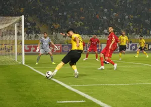 جنجالی و بحث‌برانگیز: سپاهان مدعی یک گل شد!