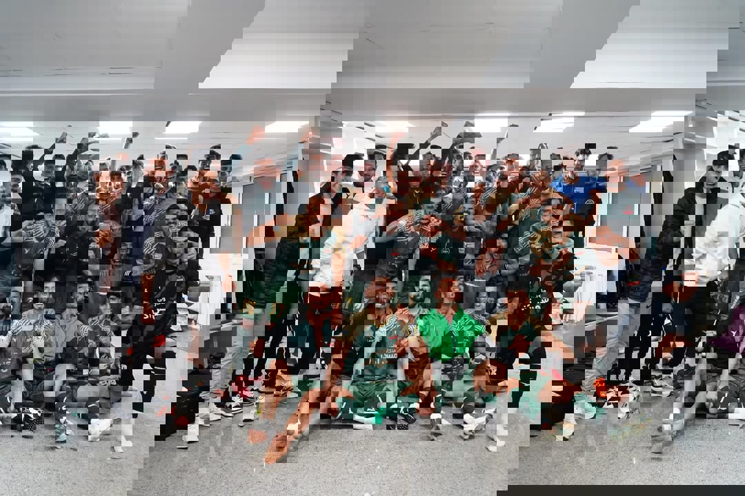 2167076
