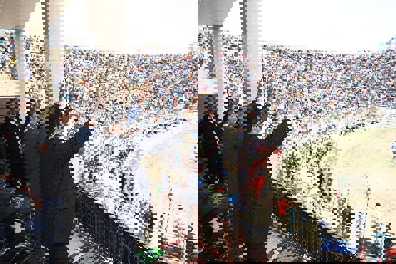 2167898