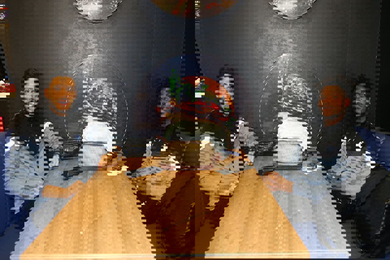 2167993