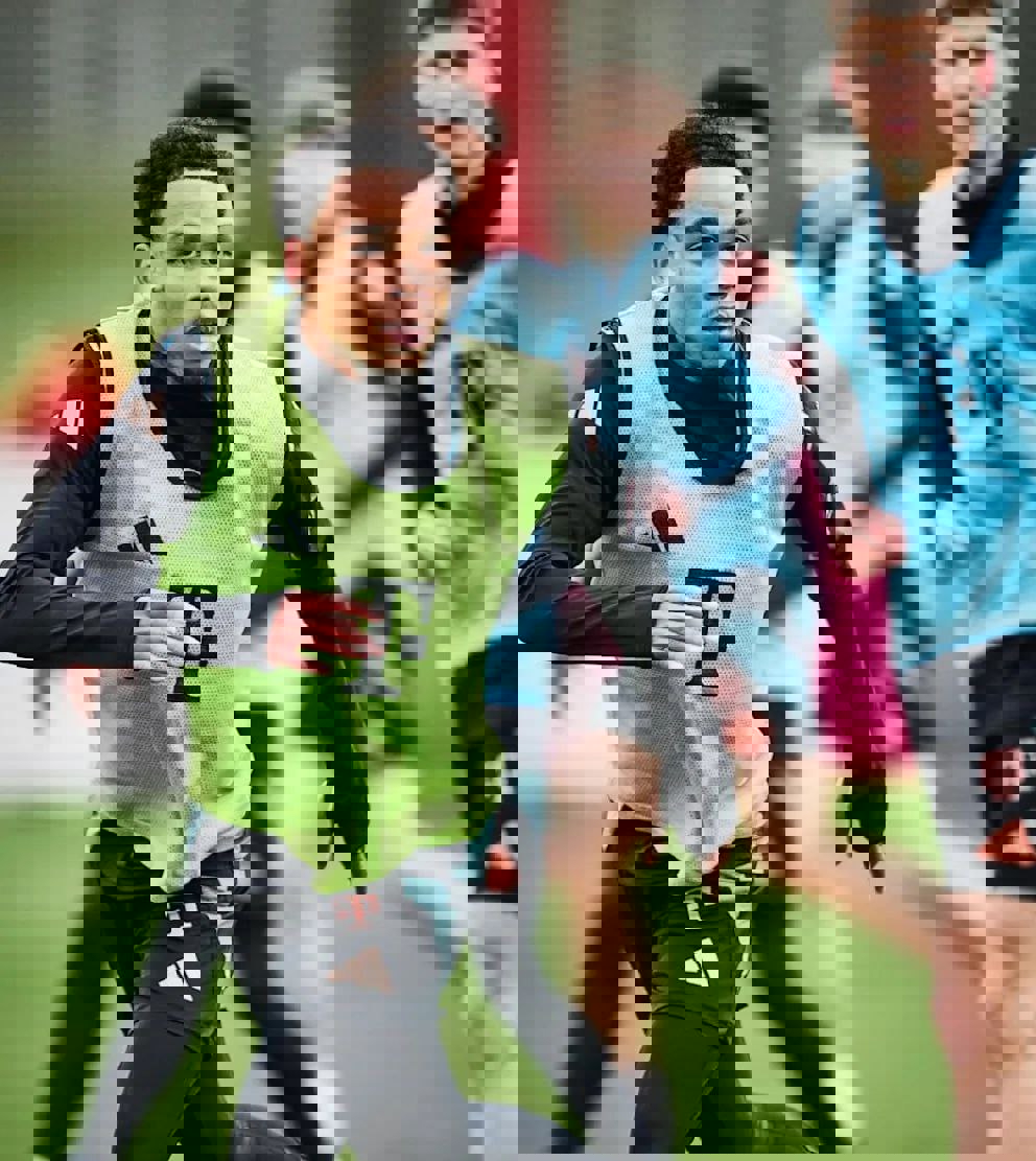 2168097