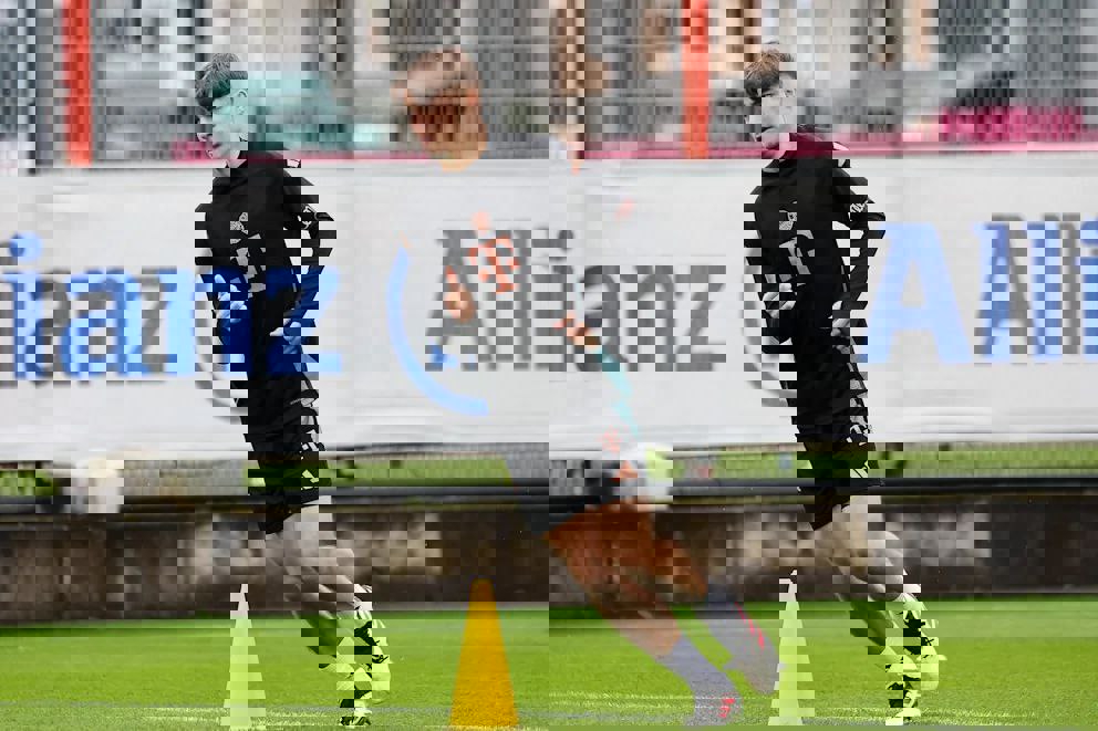 2168096