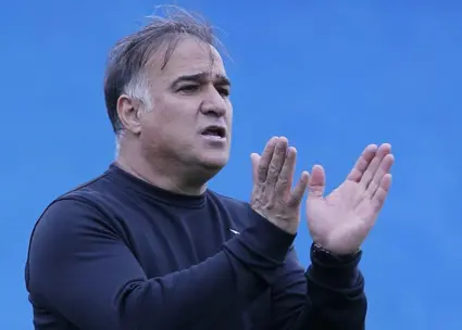 دومین ستاره سرشناس روی نیمکت استقلال!