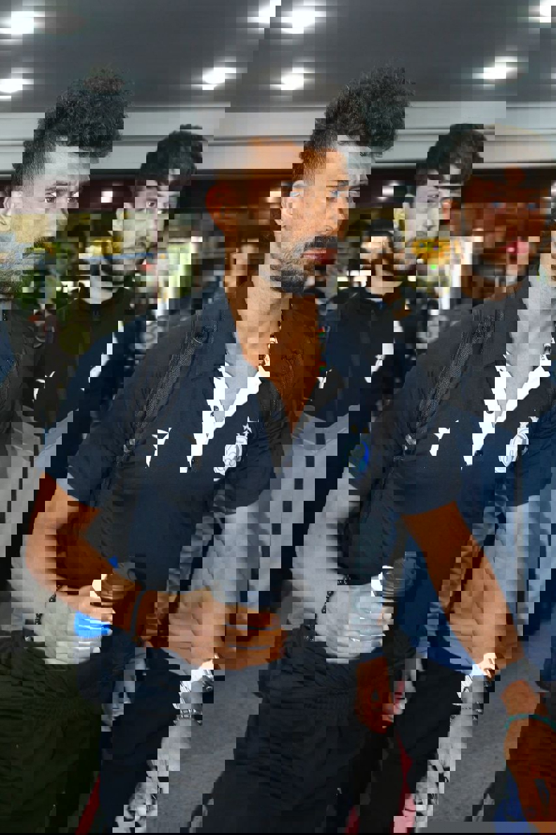 2168303
