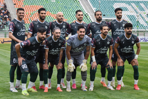 ربیعی و دغدغه جایگزینی 5 عنصر هجومی ذوب‌آهن