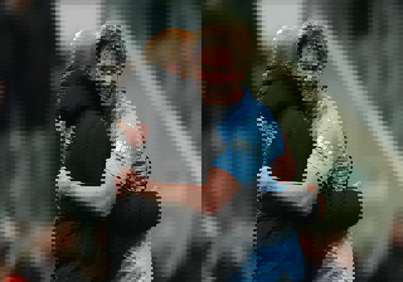 2168293