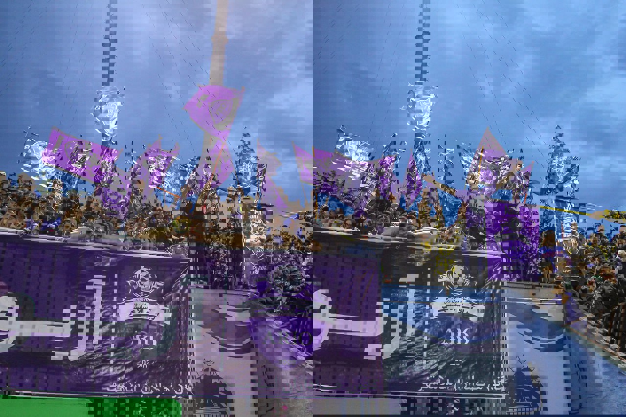 2168489