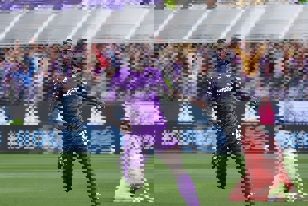 2168544