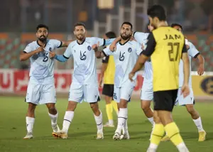 لیگ یک: پیکان با نور بالا به سمت لیگ برتر