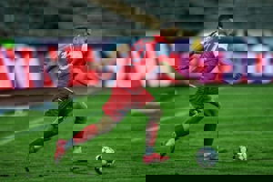 تعویض غیرمنتظره : اورونوف به نیمکت برگشت!