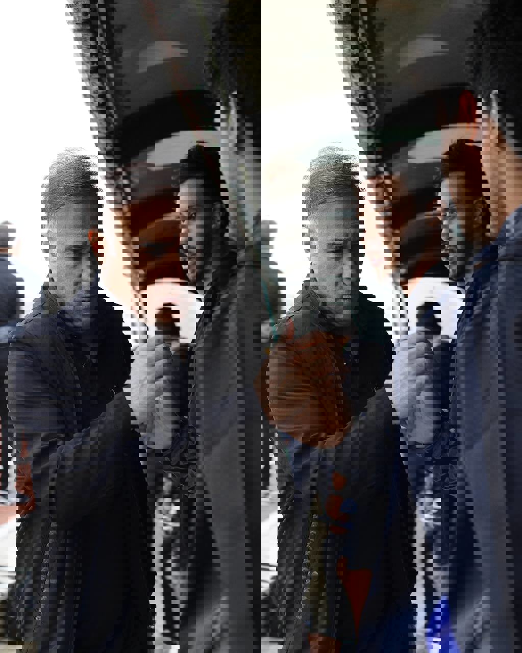 2168963