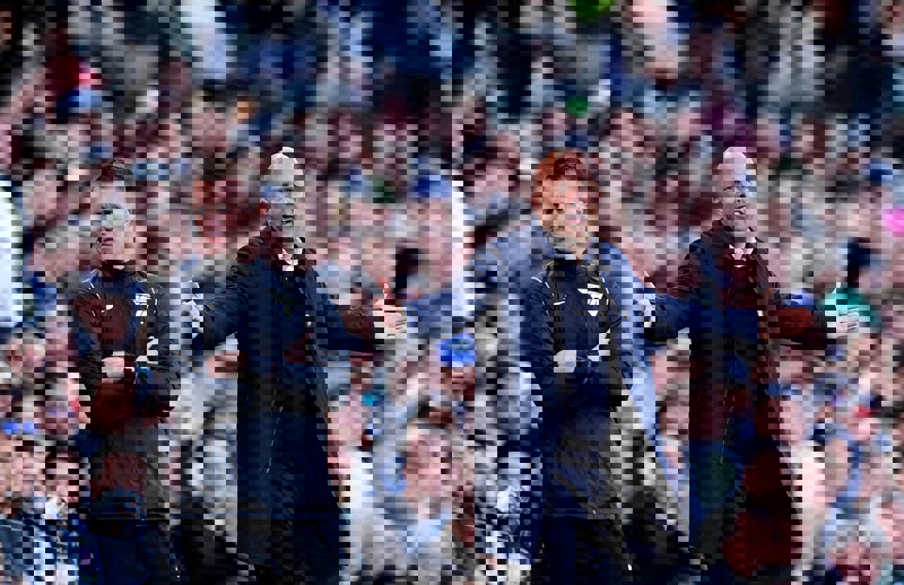 2169304