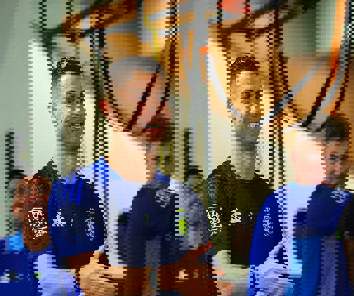 2169787