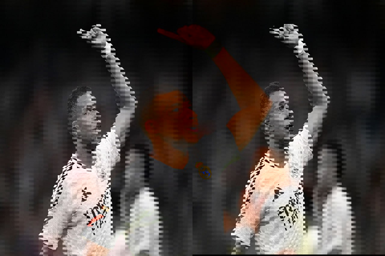 2170977