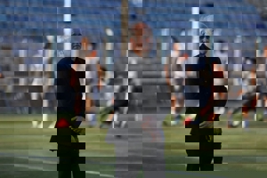 الیاسی: وی‌ای‌آر برای دکور ورزشگاه نیست!