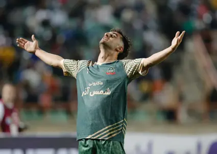پرسپولیس، سپاهان و گل‌گهر در صف خرید!