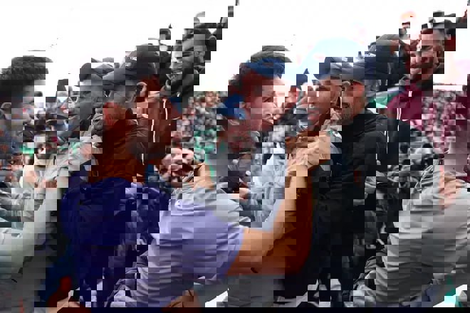 2172383