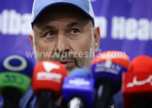 بوژو: داور جلوی گل‌زنی استقلال را نگرفته بود